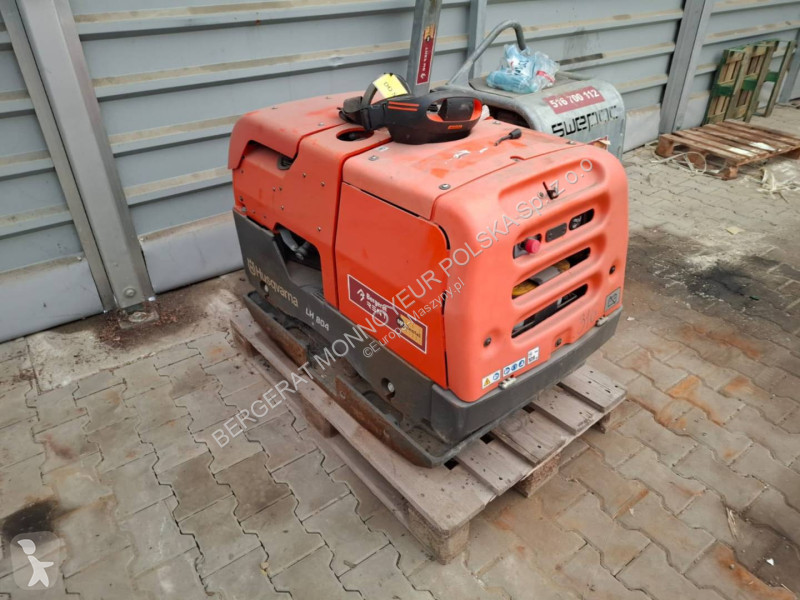 Валяк Husqvarna LH804
