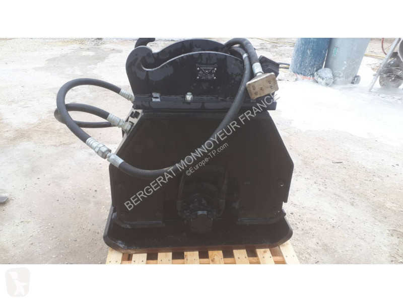 Compacteur Caterpillar CVP75