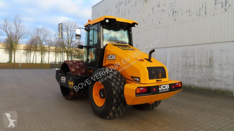 مدحلة JCB VM116 PD