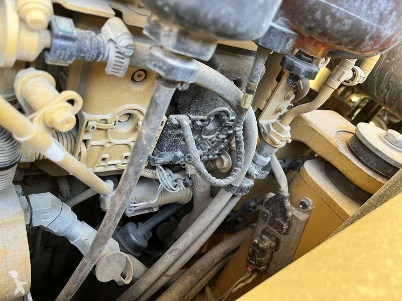 Compacteur Caterpillar