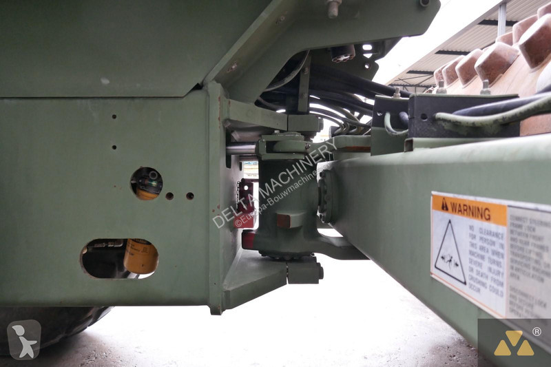 Compactador Caterpillar CS563D Ex-army