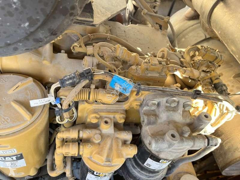 Compacteur Caterpillar