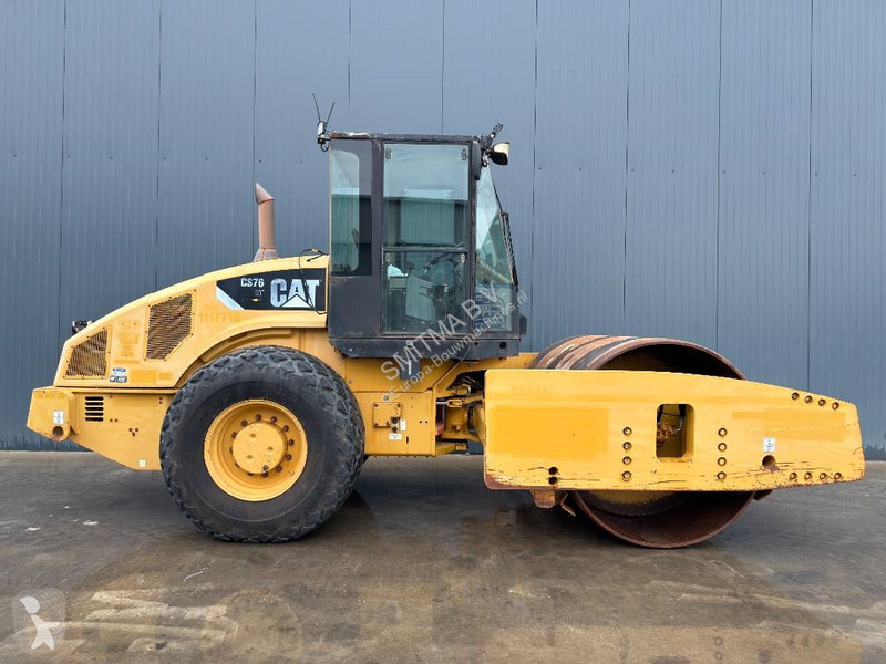 Zhutňovač Caterpillar CS76 XT
