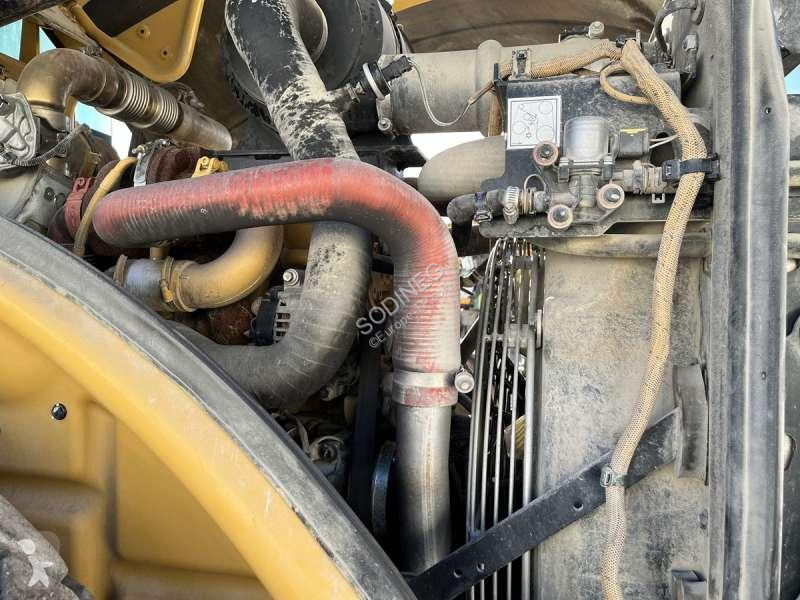 Compacteur Caterpillar