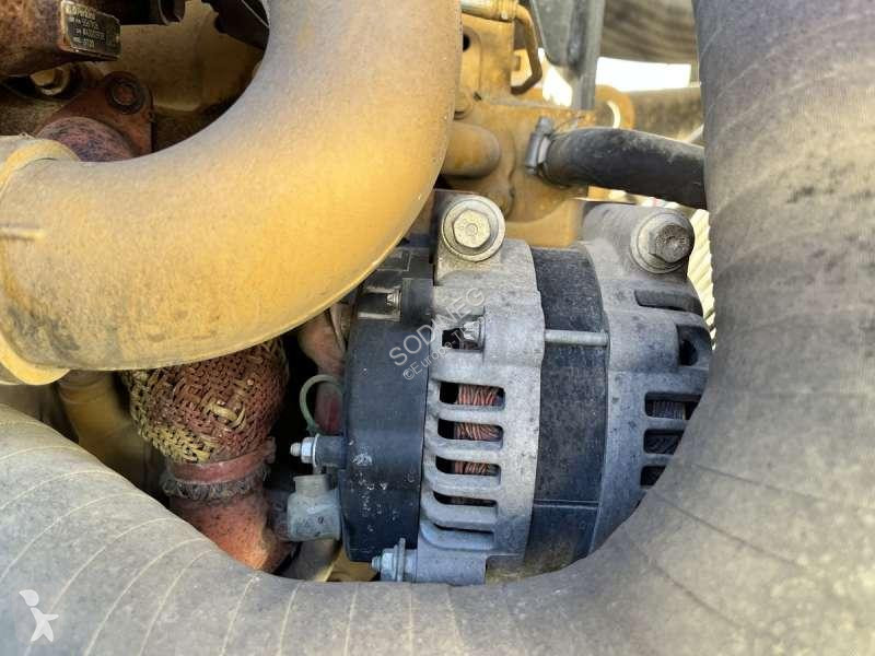 Compacteur Caterpillar