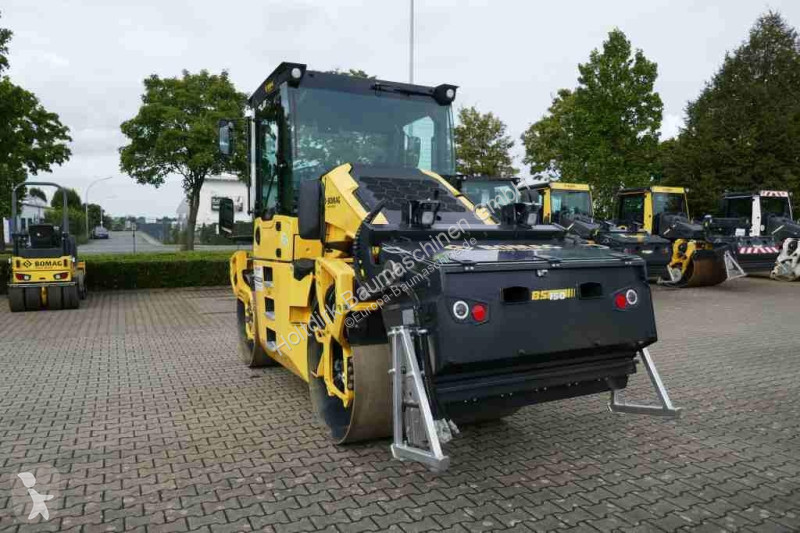 Дорожный каток Bomag AP5
