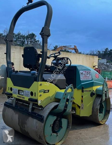 Compactador Ammann ARX45