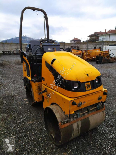 Compactador JCB VMT 160-90
