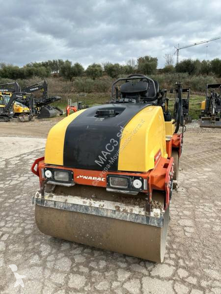 Jordstamper Dynapac CC1200