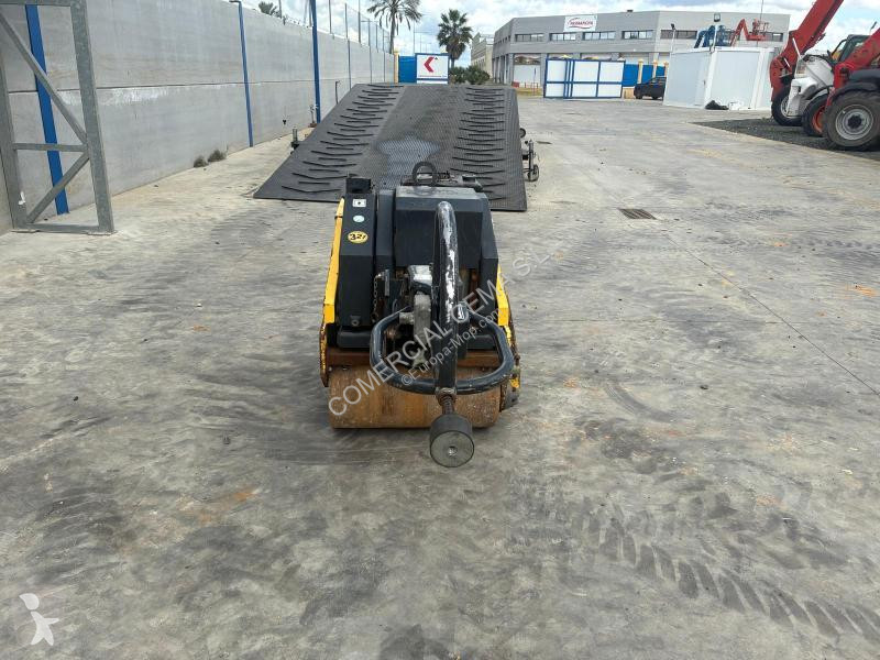 Compattatore Bomag BW65H hand-operated