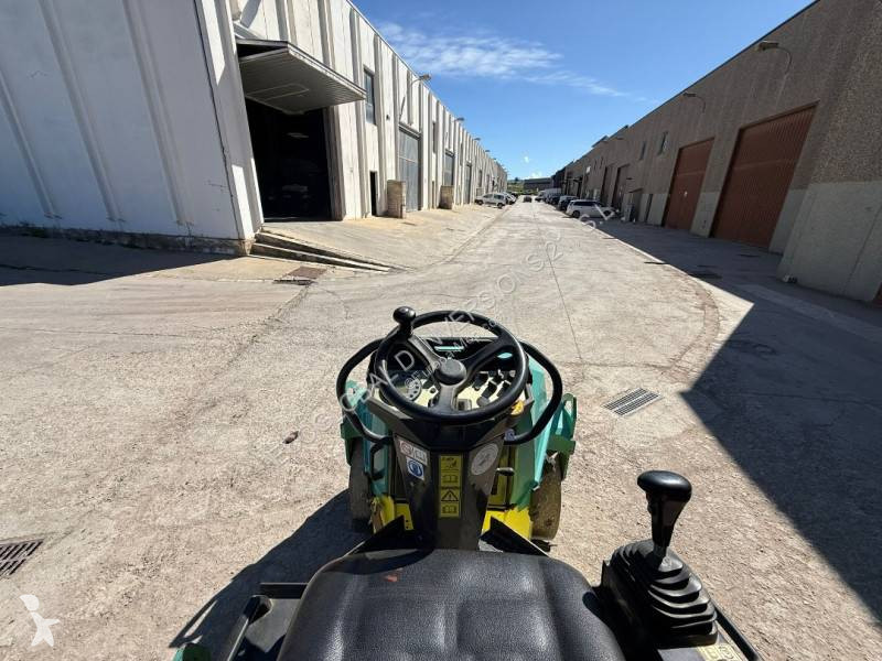 Compactador Ammann 26
