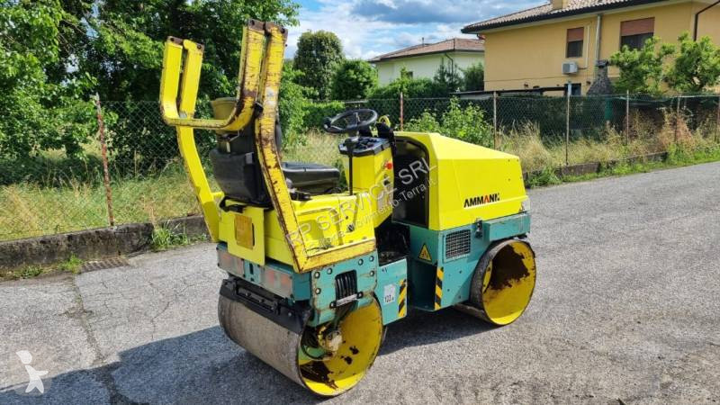 Compactador Ammann AV12E