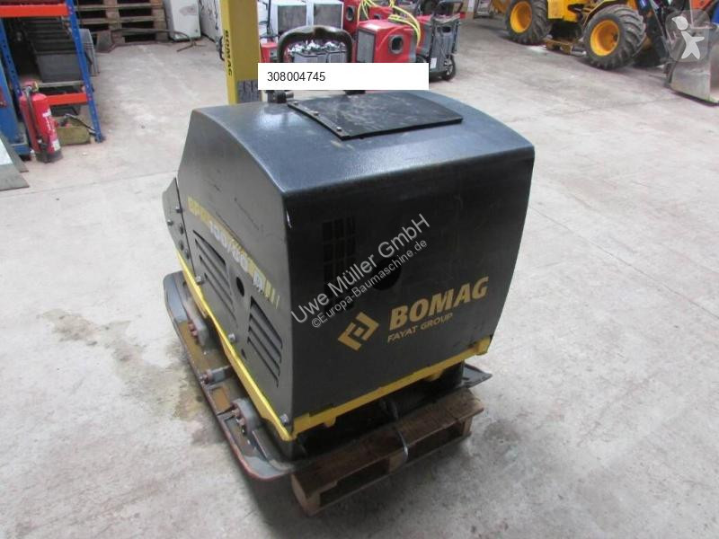 Compattatore Bomag 100/80 8.500 EUR Rüttelplatte