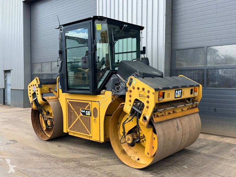 Compactor Caterpillar