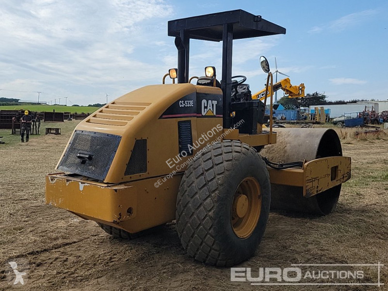 Compactador Caterpillar CS553E