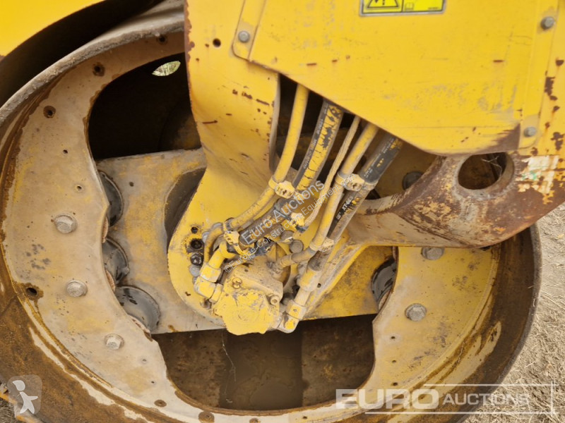 Compactor Caterpillar CB-434D