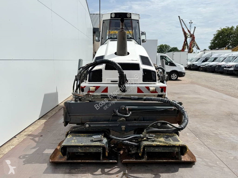Compactador Bomag BW213DH-4 - Extra Vibrating...