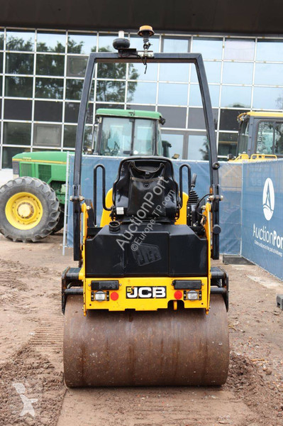 Compactador JCB VMT