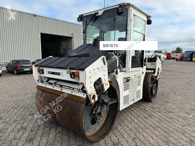 Zhutňovač Caterpillar (CD10),Tandemwalze,...