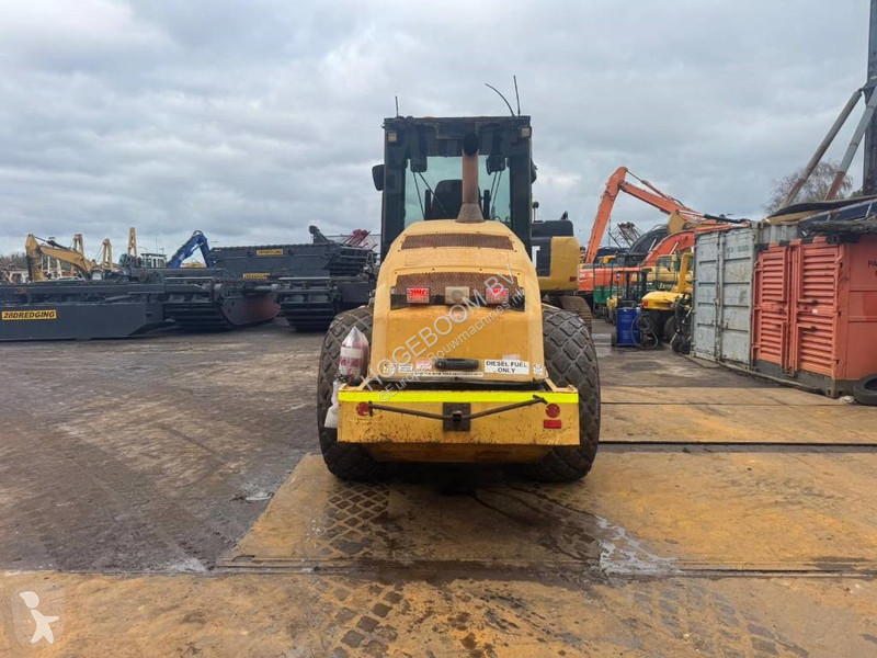 Zhutňovač Caterpillar CP 76
