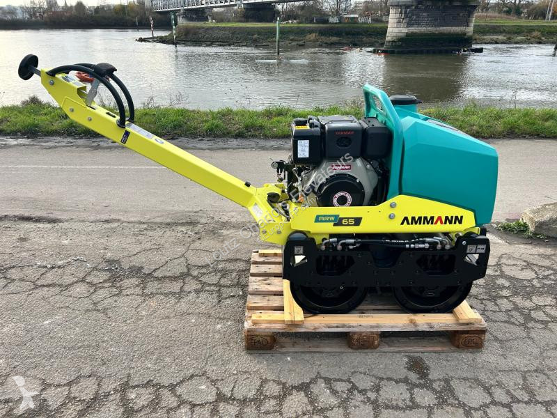 مدحلة Ammann A65DY