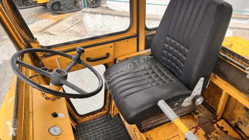 مدحلة Bomag BW161A