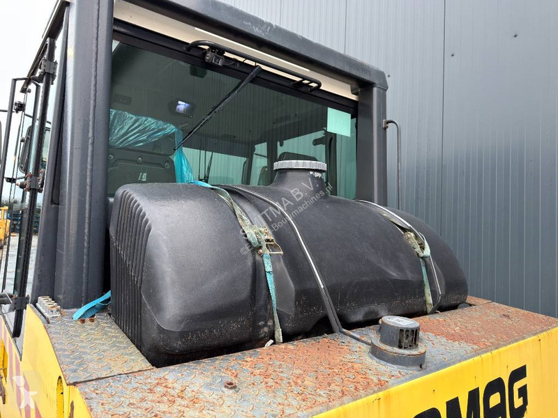 مدحلة Bomag