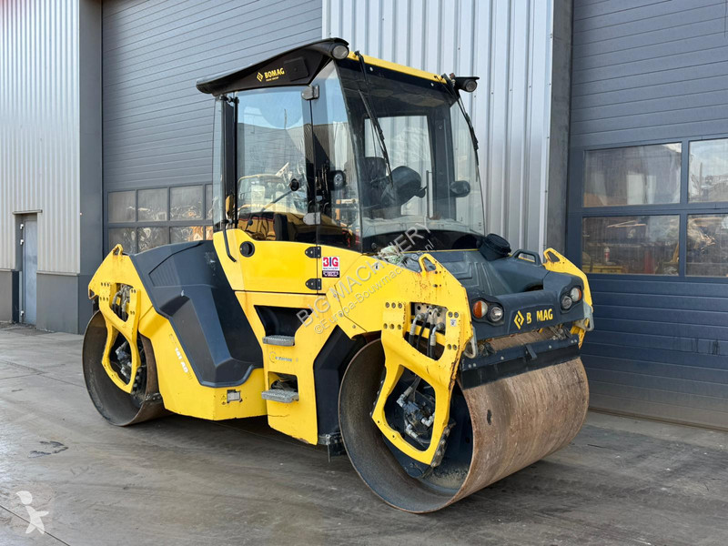 مدحلة Bomag 5