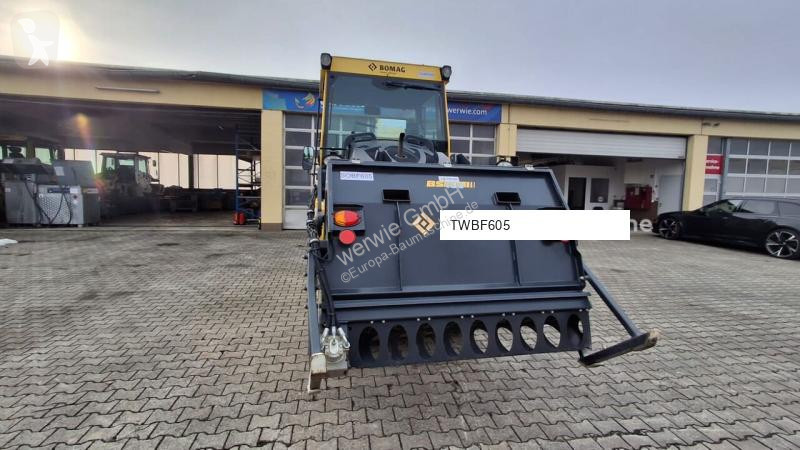 Zhutňovač Bomag BW154AP-4i