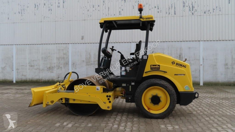 Compactador Bomag BW124 DH-5