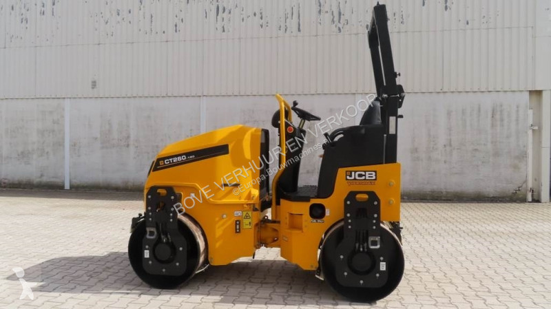 Compactador JCB