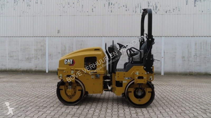 Compactador Caterpillar CB2.7GC