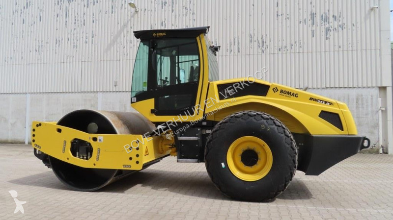 Compactador Bomag BW213 D-5 PL