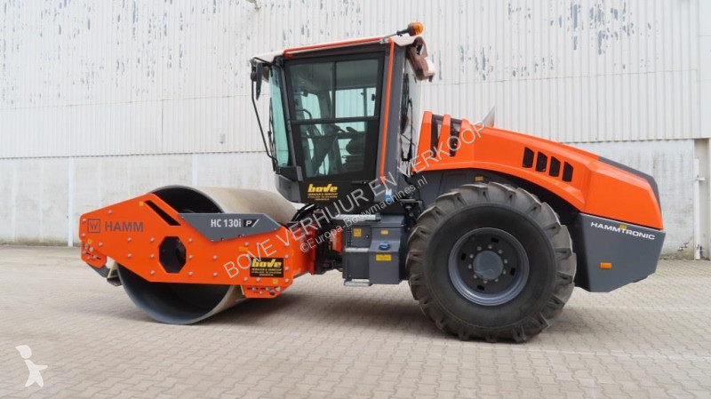 Compactador Hamm HC130i