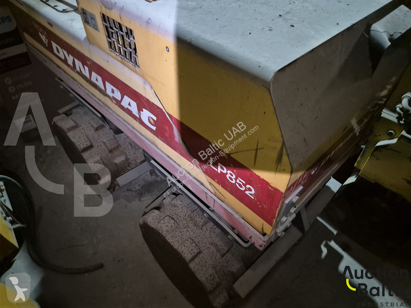 Дорожный каток Dynapac LP 852