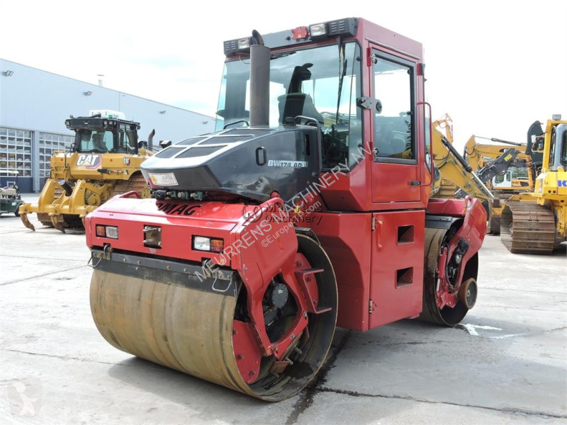 Zhutňovač Bomag BW174