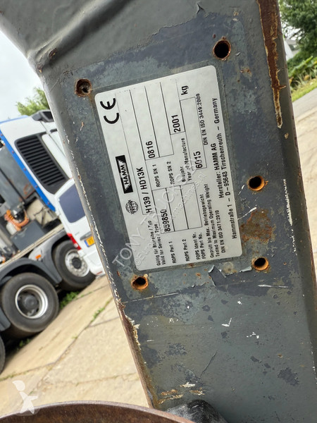 Jordstamper Hamm Tyred Roller with vibration 900mm