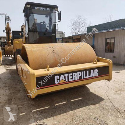 مدحلة Caterpillar