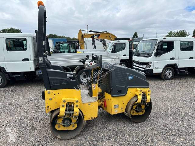 مدحلة Bomag AD M-5 Walze / 17.000 EUR