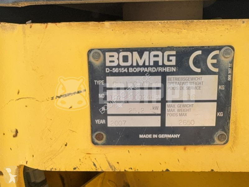 مدحلة Bomag AD4