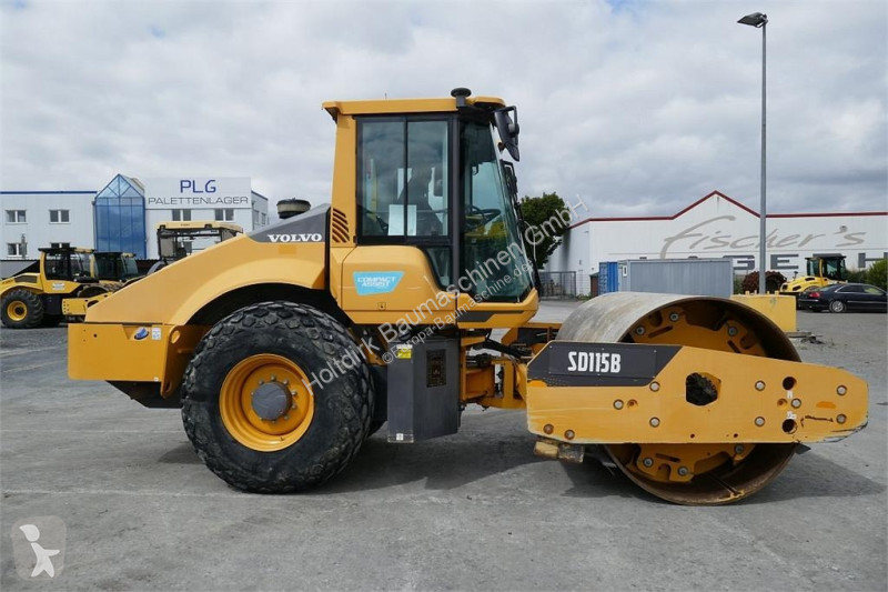 Jordstamper Volvo SD 115 B
