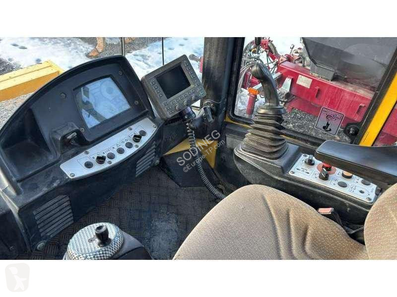 Compacteur Bomag BW213 DH4