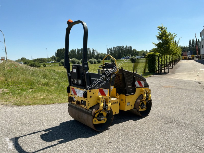 Compattatore Bomag BW100