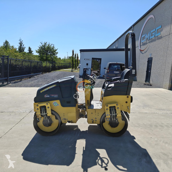 مدحلة Bomag BW100 ADM5