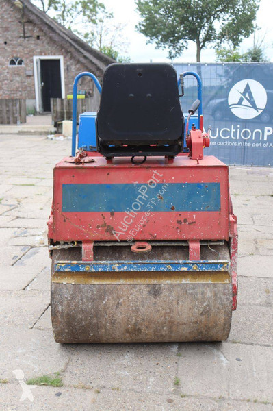 Compacteur Bomag 100AD