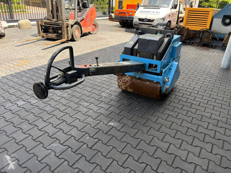 Дорожный каток Bomag 75