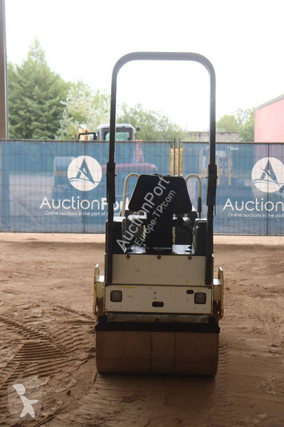 Compactador Bomag