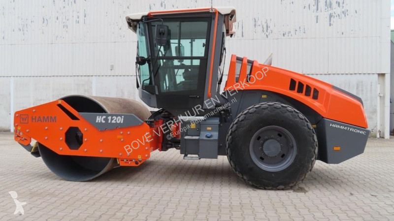 Compactador Hamm HC120i