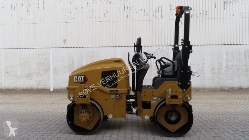 Compactador Caterpillar CB2.7GC