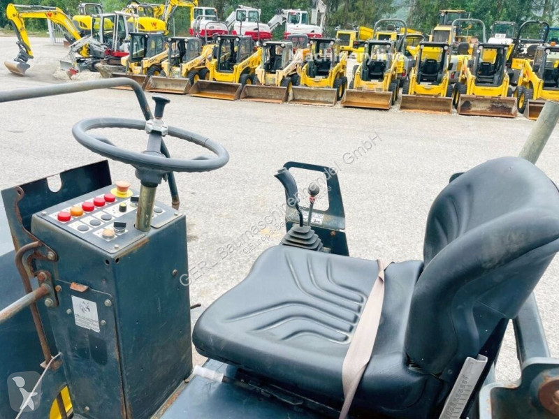 Compactador Bomag BW120 AD3
